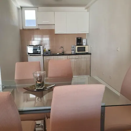 Apartment Cozy Two-bedroom